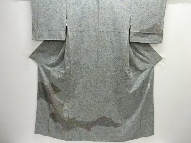 JAPANESE KIMONO / HOMONGI / SILK / CHIRIMEN / CLOUDS & FLOWERS & CLASSICAL PATTERN